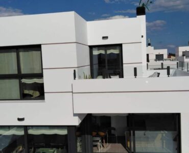 Nieuwbouw Villa Te koop in Dolores in Spanje, gelegen aan de Costa Blanca-Zuid