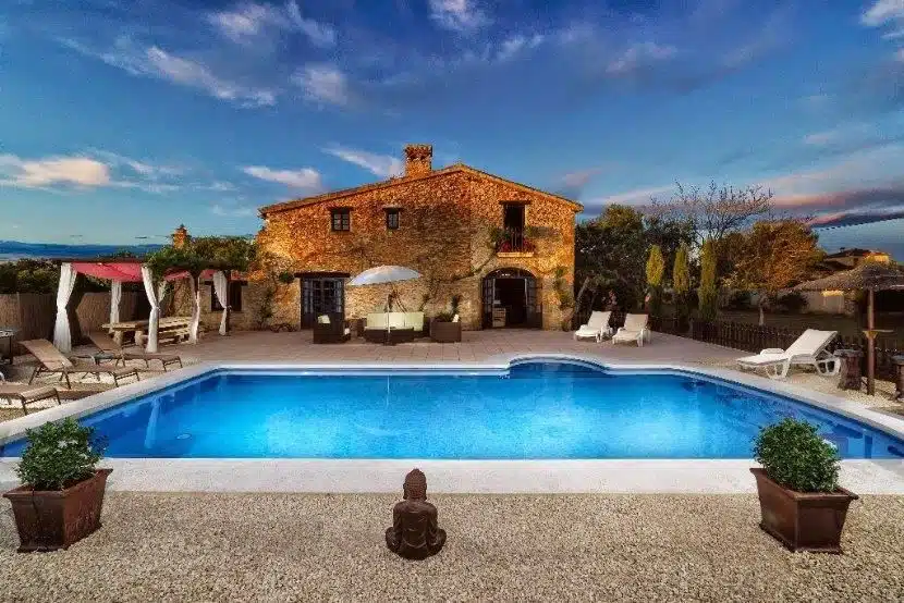 Resale Villa Te koop in Pedreguer in Spanje, gelegen aan de Costa Blanca-Noord