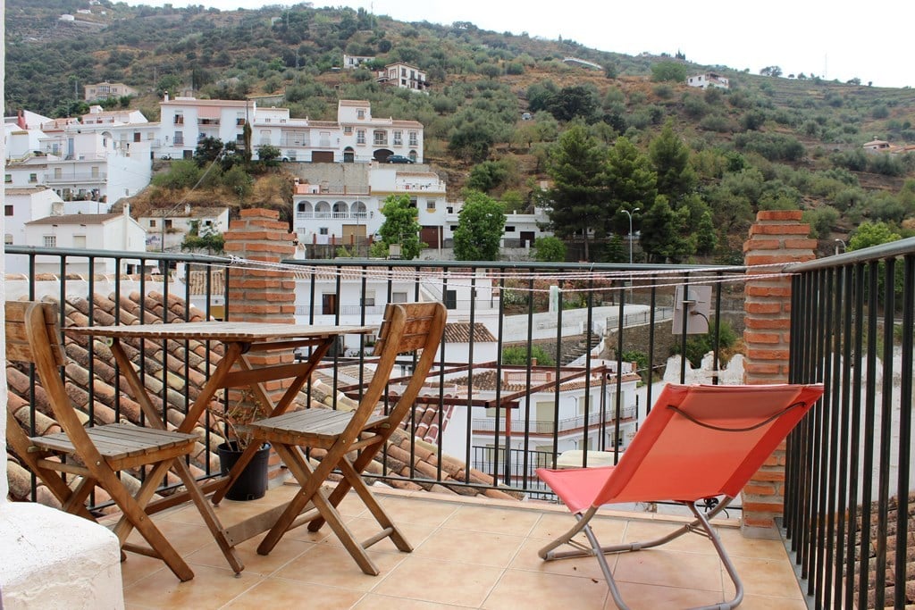 Resale Appartement Te koop in Sayalonga in Spanje, gelegen aan de Costa del Sol-Oost