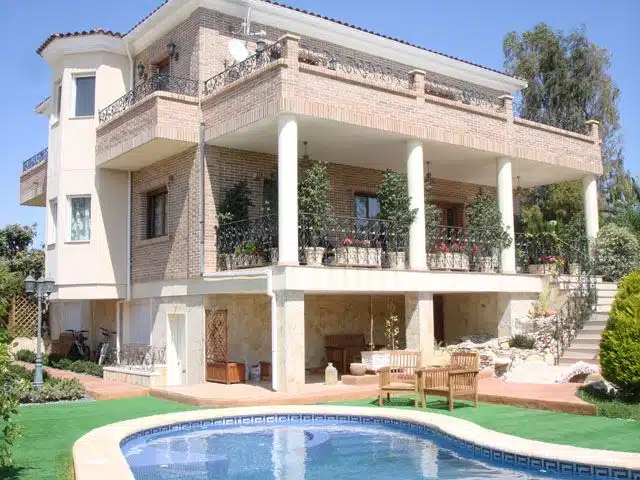 Resale Villa Te koop in Rojales in Spanje, gelegen aan de Costa Blanca-Zuid