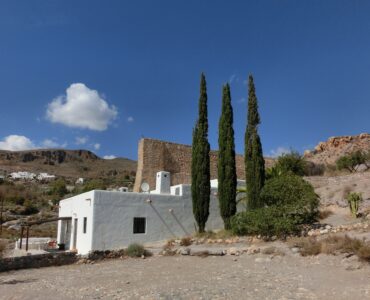 Resale Villa Te koop in Nijar in Spanje, gelegen aan de Costa de Almería