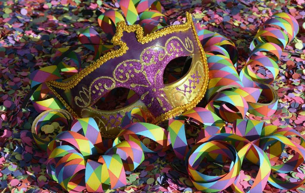 een masker ter ere van fiestas in spanje