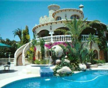 Resale Villa Te koop in Benitachell in Spanje, gelegen aan de 