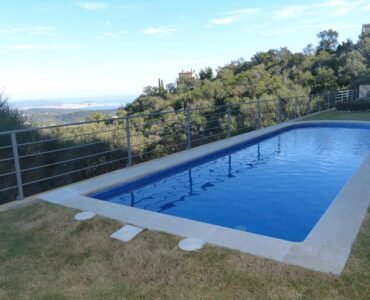Zwembad met zeezicht vanaf Villa Te koop in Calonge (17251) in Spanje, gelegen aan de Costa Brava