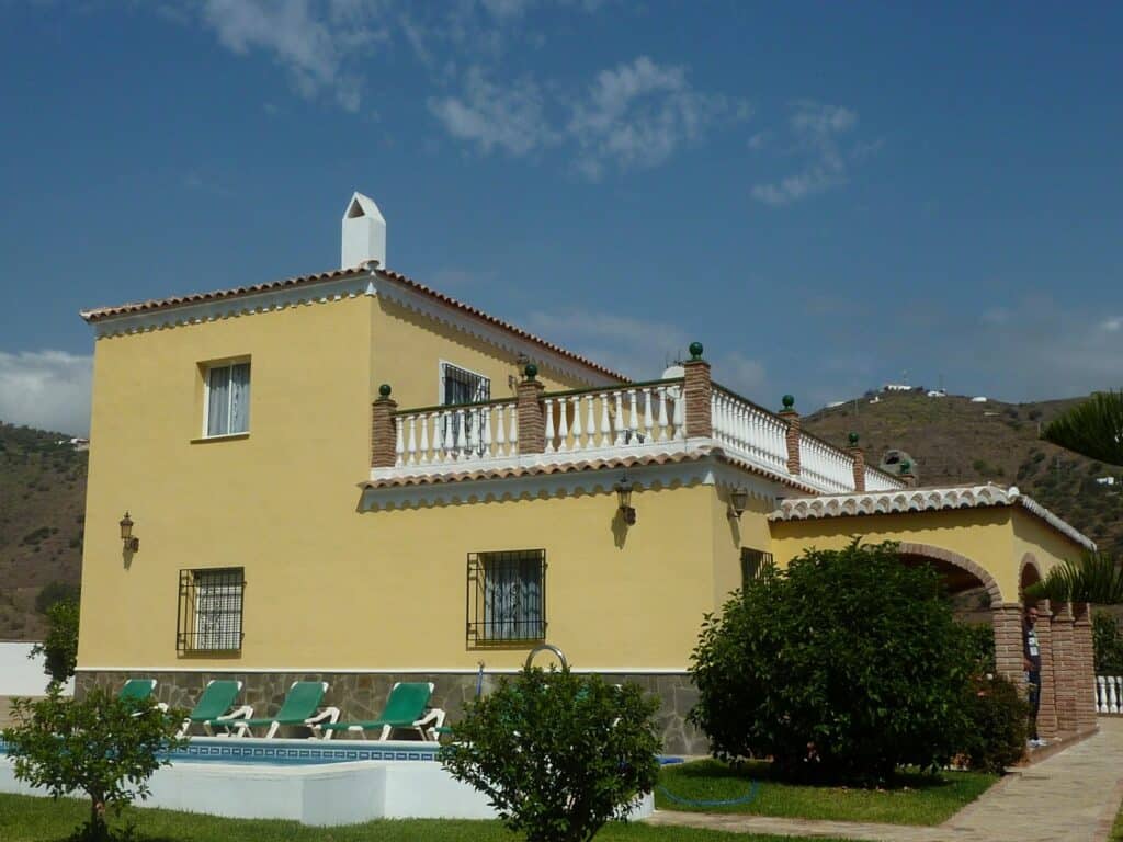 Resale Villa Te koop in Torrox in Spanje, gelegen aan de Costa del Sol-Oost