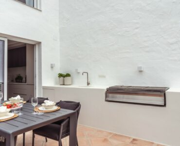 Nieuwbouw Huis Te koop in Nueva Andalucia in Spanje, gelegen aan de 