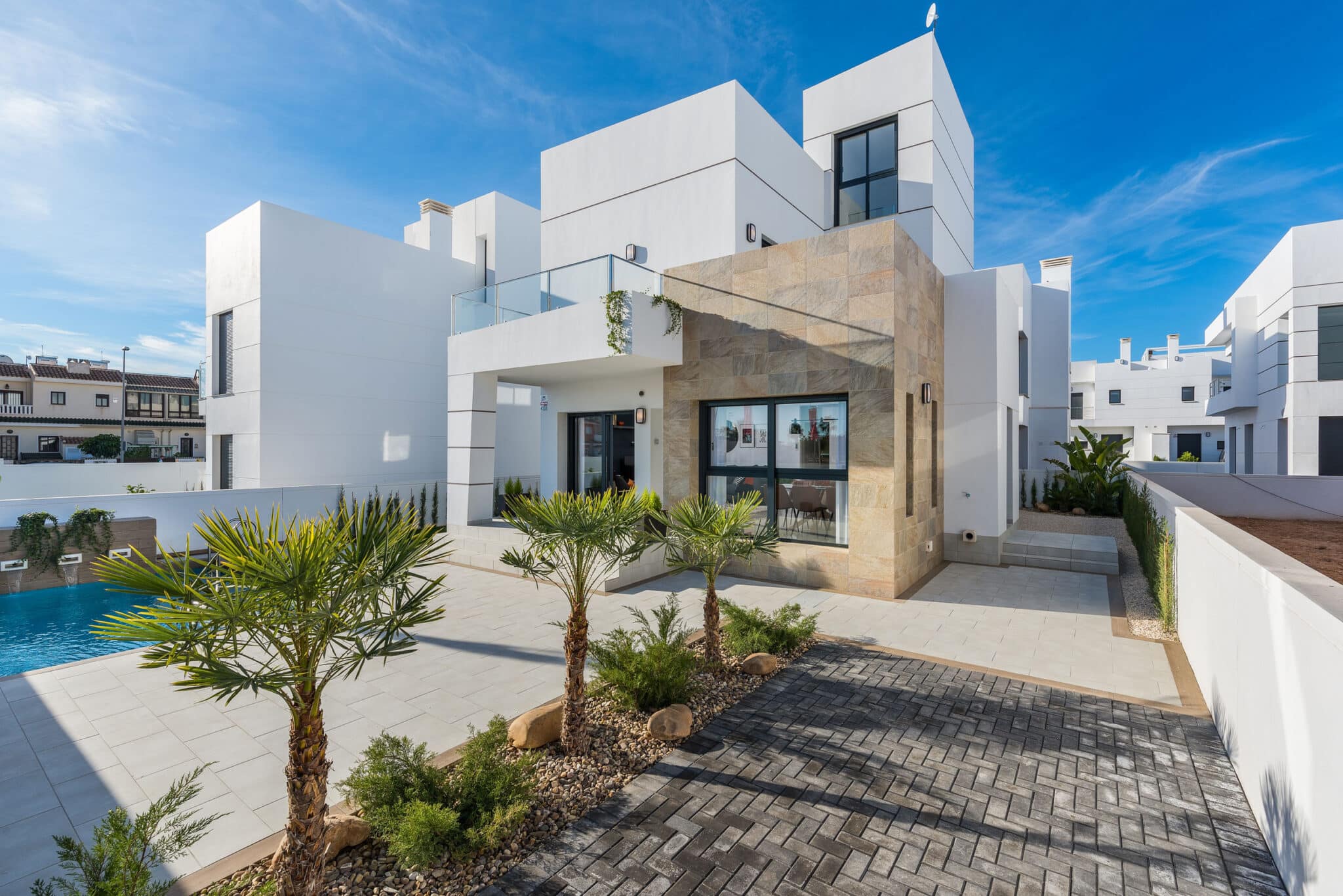 Nieuwbouw Villa Te koop in Los Alcazares in Spanje, gelegen aan de Costa Cálida
