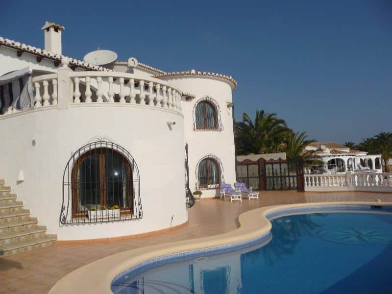 Resale Villa Te koop in Benitachell in Spanje, gelegen aan de Costa Blanca-Noord