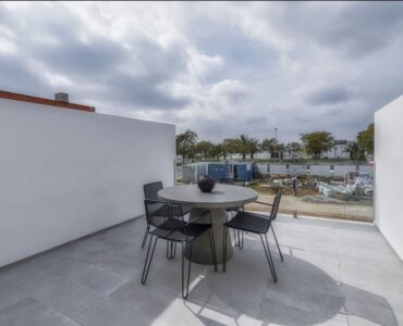 Nieuwbouw Huis Te koop in Pilar De La Horadada in Spanje, gelegen aan de 