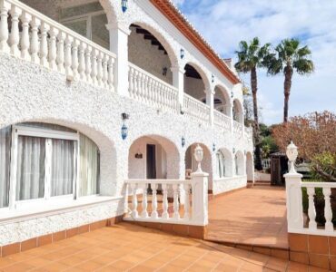 Resale Villa Te koop in Moraira in Spanje, gelegen aan de Costa Blanca-Noord
