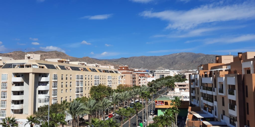 Resale Appartement Te koop in Roquetas De Mar in Spanje, gelegen aan de Costa de Almería