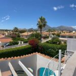 Verzicht vanaf terras Villa Te koop in Alfaz del Pi in Spanje, gelegen aan de Costa Blanca-Noord