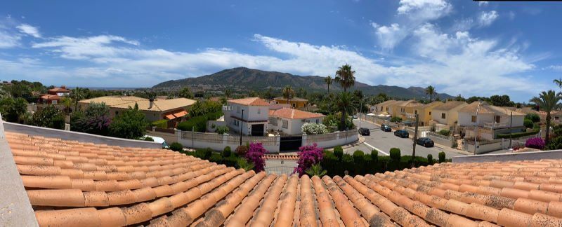 Villa Te koop in Alfaz del Pi in Spanje, gelegen aan de Costa Blanca-Noord