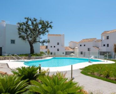 Gemeenschappelijke tuin en zwembad van Nieuwbouw Appartementen Te koop in Marbella in Spanje, gelegen aan de Costa del Sol-West