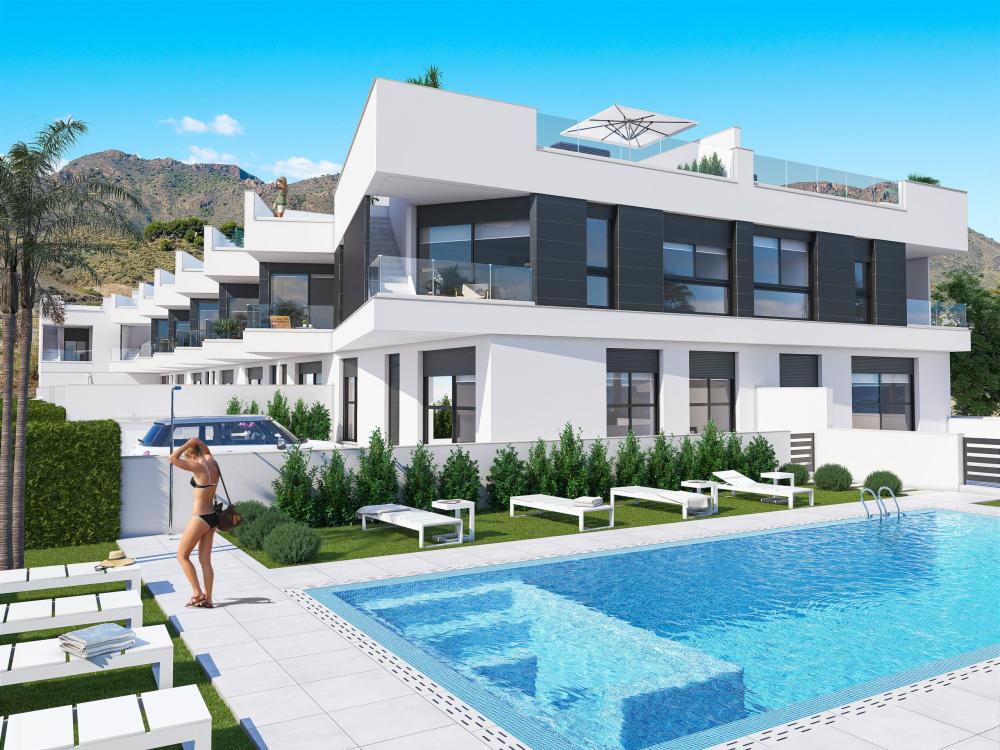 Zwembad en gebouw van Nieuwbouw Project in Pozo Del Esparto in Spanje, gelegen aan de Costa de Almería