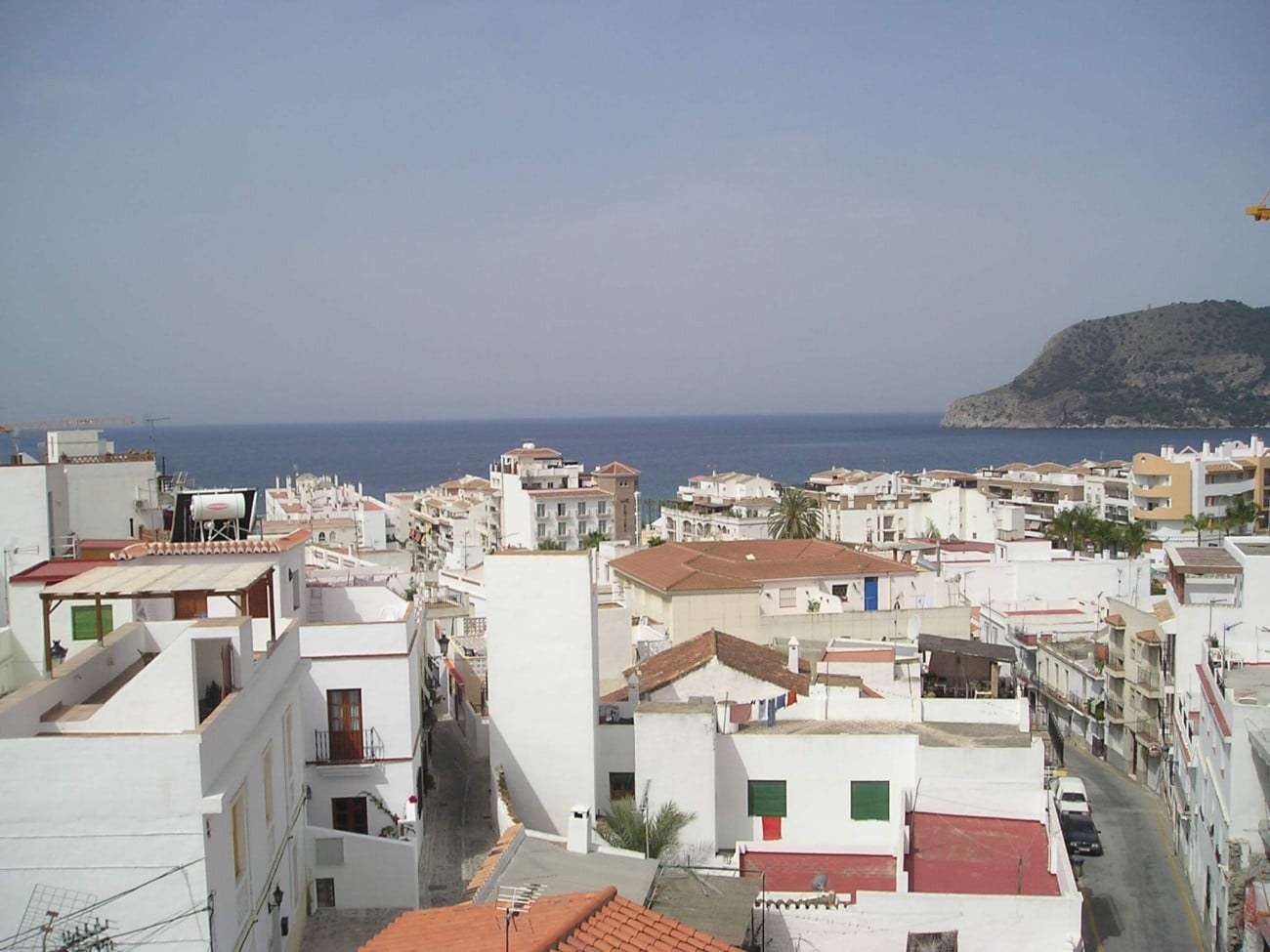 Zeezicht van nieuwbouw appartement in La Herradura (04649) in Spanje, gelegen aan de  Costa de Almería