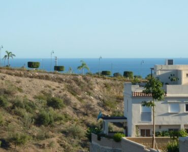 Huis Te koop in Almayate Bajo in Spanje, gelegen aan de Costa del Sol-Oost