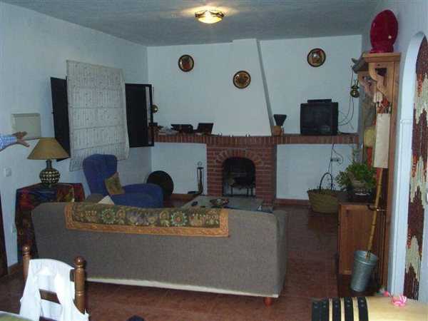 Huis Te koop in Arenas De Velez in Spanje, gelegen aan de Costa del Sol-Oost
