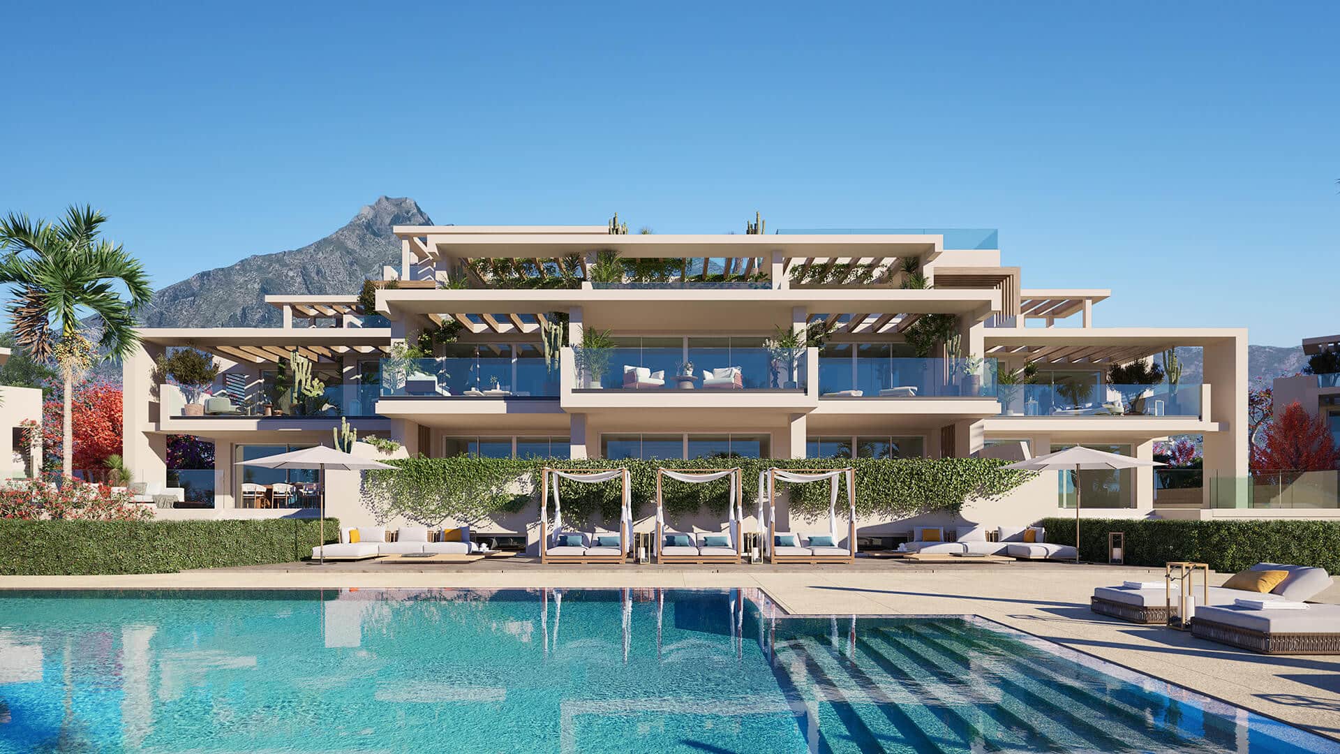Gemeenschappelijk zwembad en vooraanzicht van in Marbella in Spanje, gelegen aan de  Costa del Sol-West