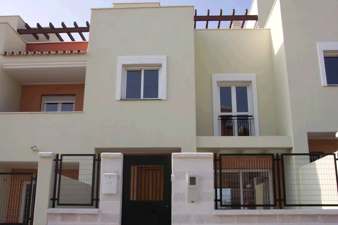 Resale Huis Te koop in Caleta De Velez in Spanje, gelegen aan de Costa del Sol-Oost