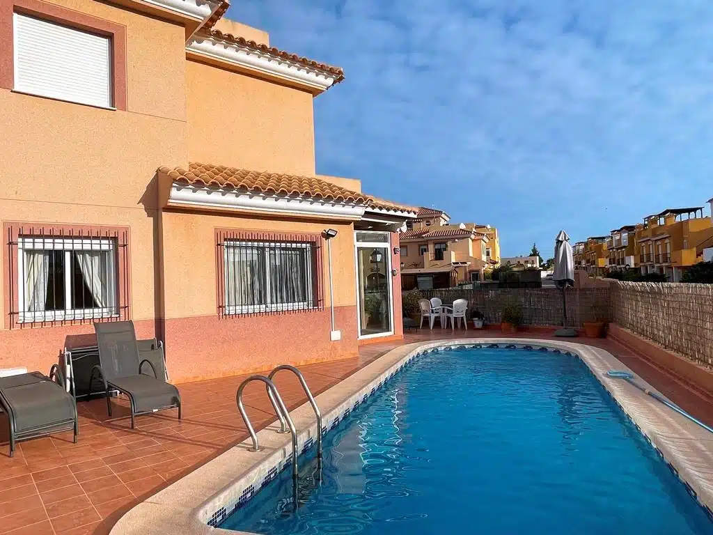 Resale Huis Te koop in Los Gallardos (04280) in Spanje, gelegen aan de Costa de Almería