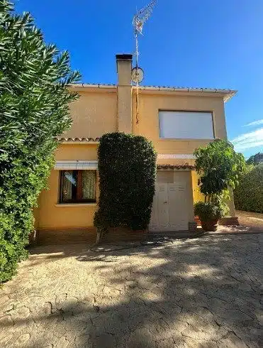 Resale Villa Te koop in Denia in Spanje, gelegen aan de Costa Blanca-Noord