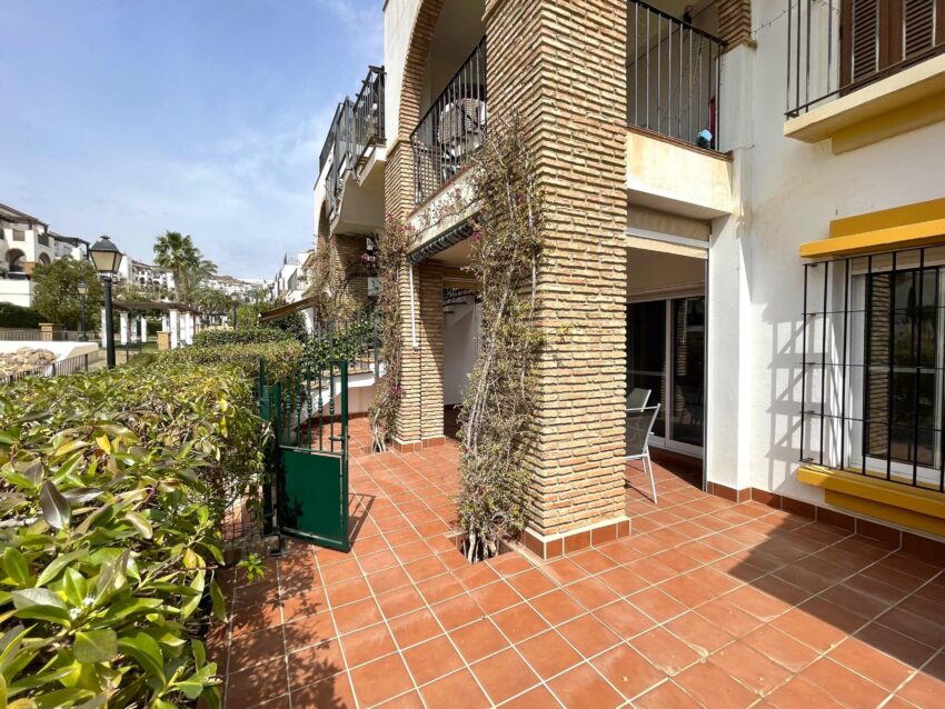 Terras Appartement Te koop in Vera in Spanje, gelegen aan de Costa de Almería