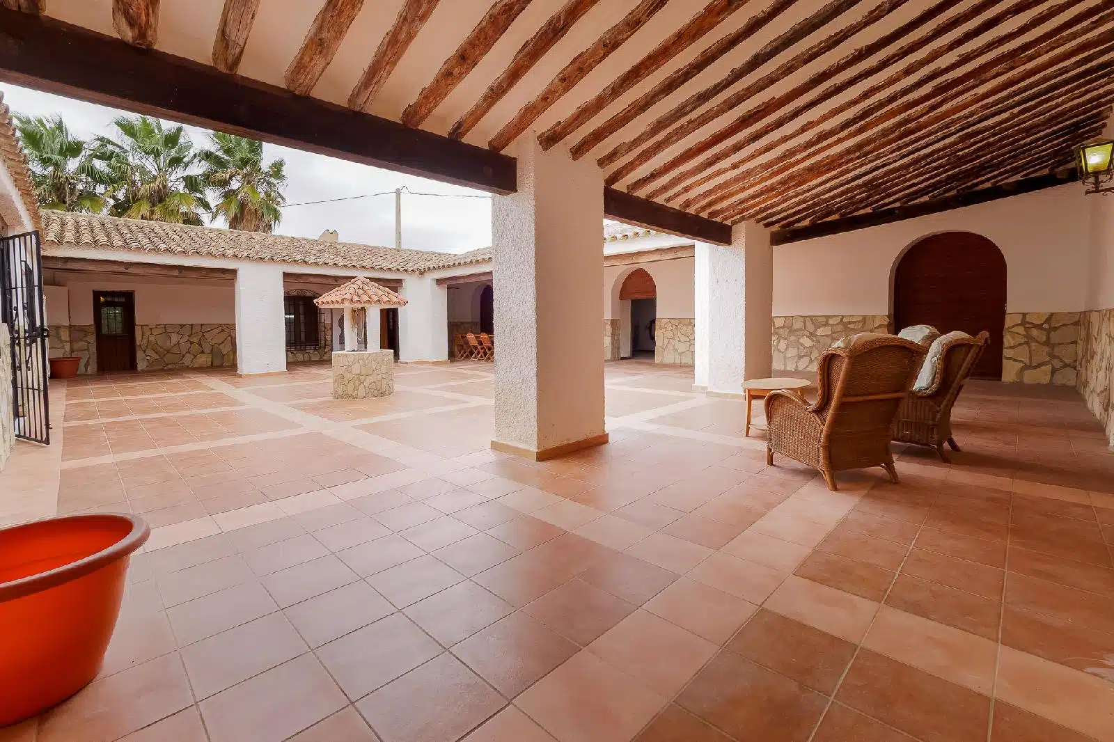 Resale Villa Te koop in Antas in Spanje, gelegen aan de Costa de Almería