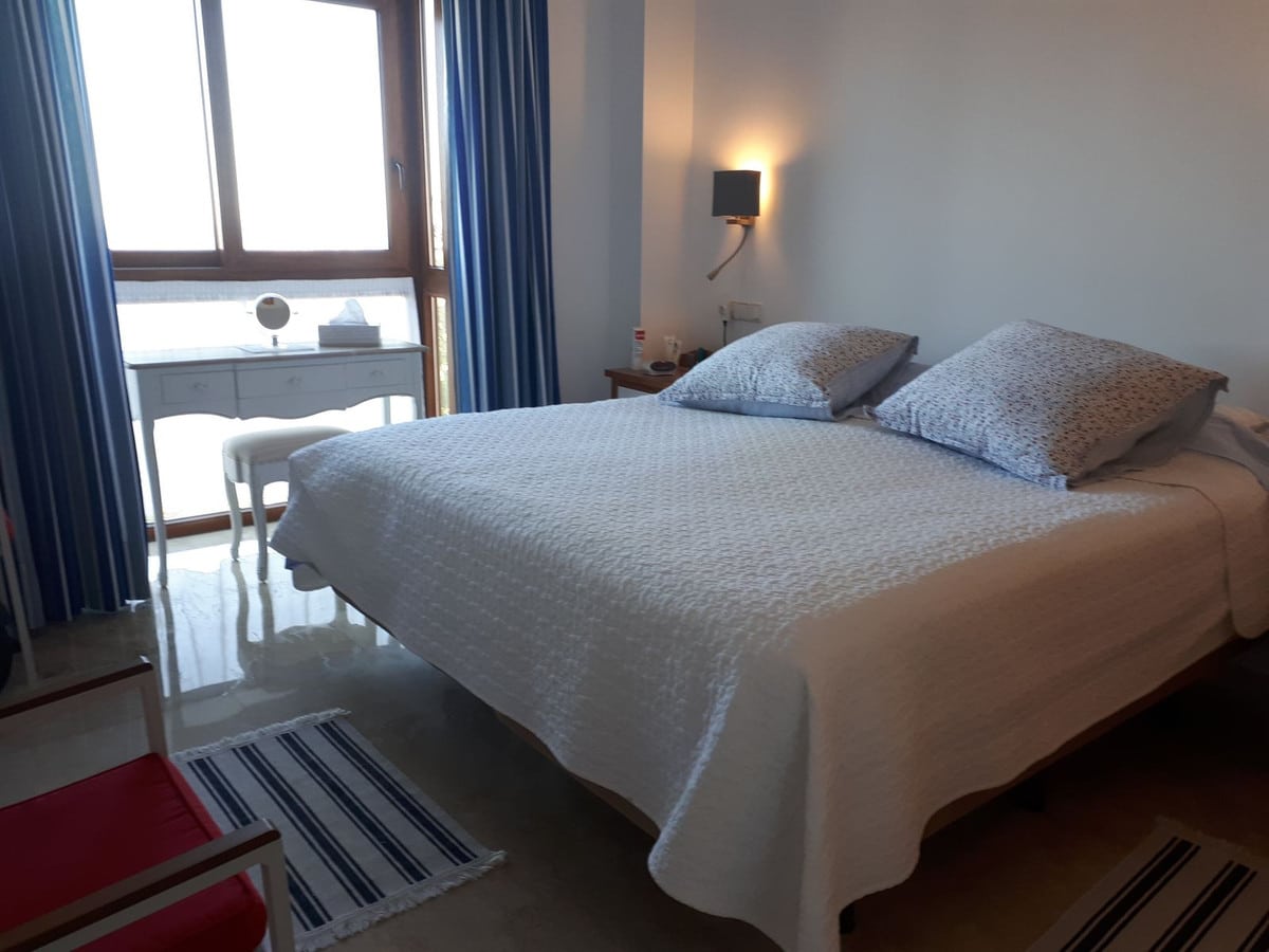 Resale Appartement Te koop in Ojen in Spanje, gelegen aan de Costa del Sol-Centro