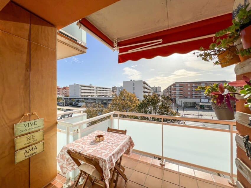 Verzicht vanop terras Appartement Te koop in Sant Antoni De Calonge in Spanje, gelegen aan de Costa Brava
