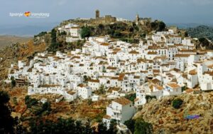 Luchtfoto van Casares, een spaanse witte gemeente