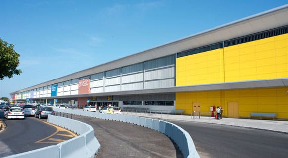 Vooraanzicht Ibiza Airport