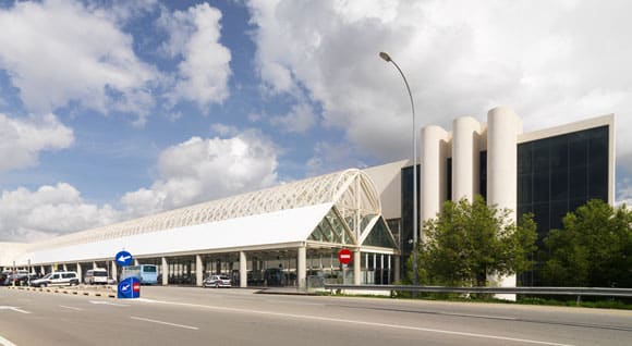 Vooraanzicht Palma de Mallorca Airport