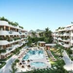Gemeenschappelijk zwembad van nieuwbouw appartement in Marbella in Spanje, gelegen aan de  Costa del Sol-West