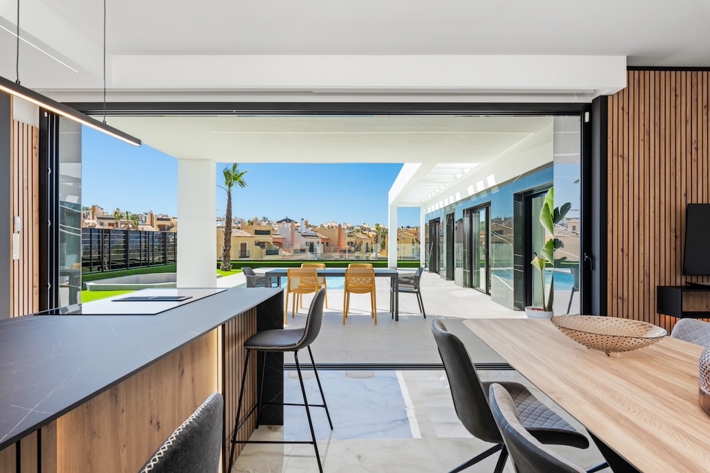 Nieuwbouw Villa Te koop in Algorfa in Spanje, gelegen aan de Costa Blanca-Zuid