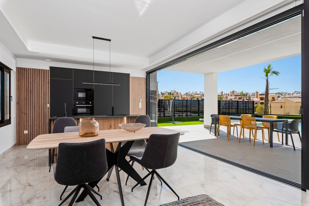 Nieuwbouw Villa Te koop in Algorfa in Spanje, gelegen aan de Costa Blanca-Zuid
