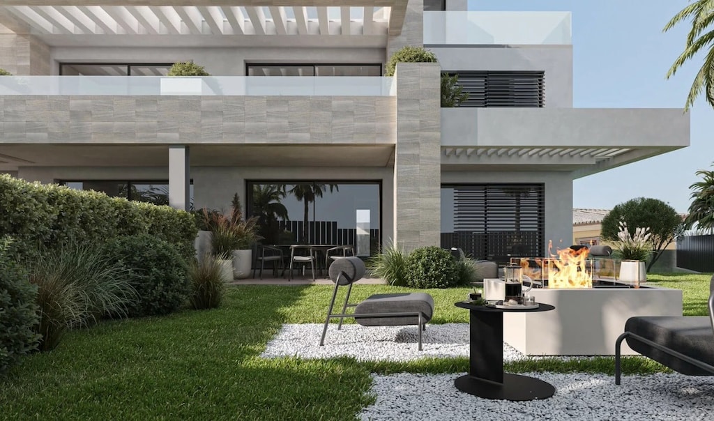 Tuin van nieuwbouw appartement in Estepona in Spanje, gelegen aan de  Costa del Sol-West