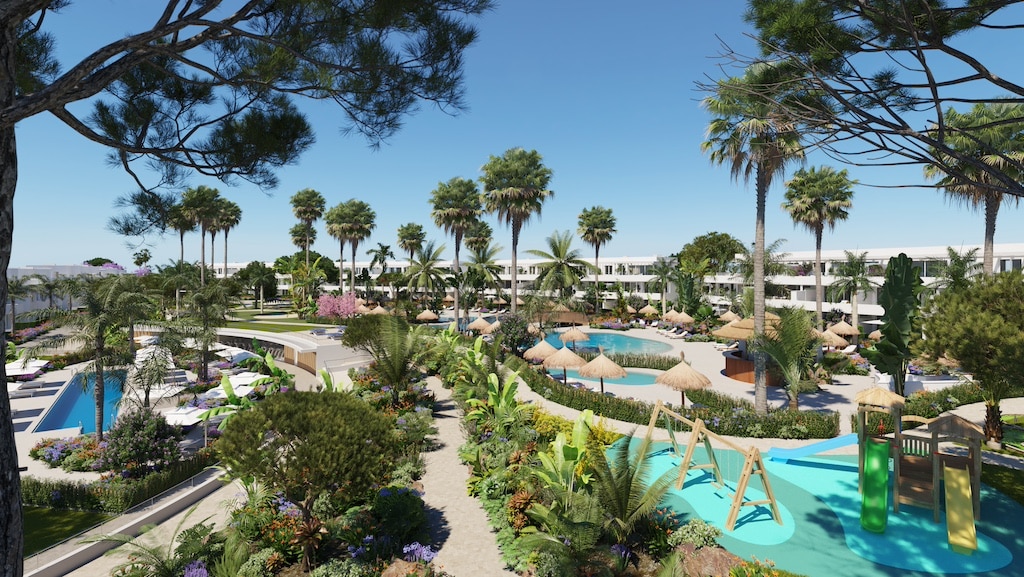 Gemeenschappelijke tuin van nieuwbouw appartement in San Roque in Spanje, gelegen aan de  Costa del Sol-West