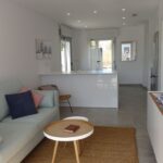 Woonkamer van nieuwbouw appartement in Torre De La Horadada in Spanje, gelegen aan de  Costa Blanca-Zuid