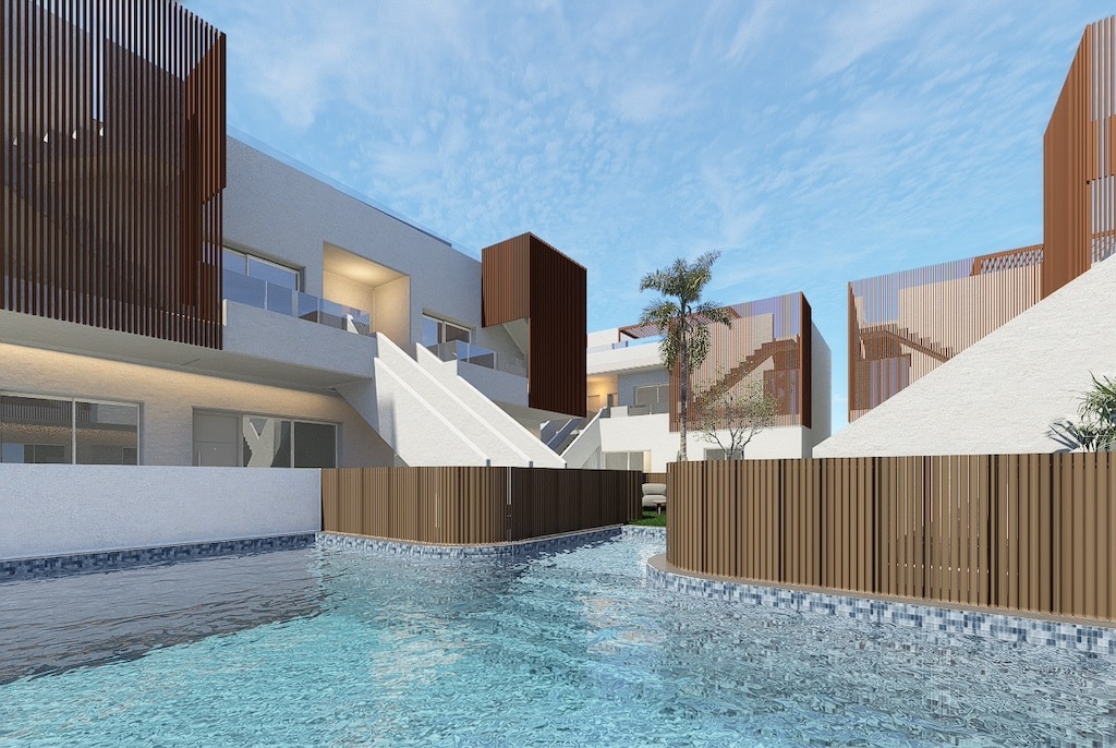 Gemeenschappelijk zwembad van nieuwbouw appartement in Pilar De La Horadada in Spanje, gelegen aan de  Costa Blanca-Zuid