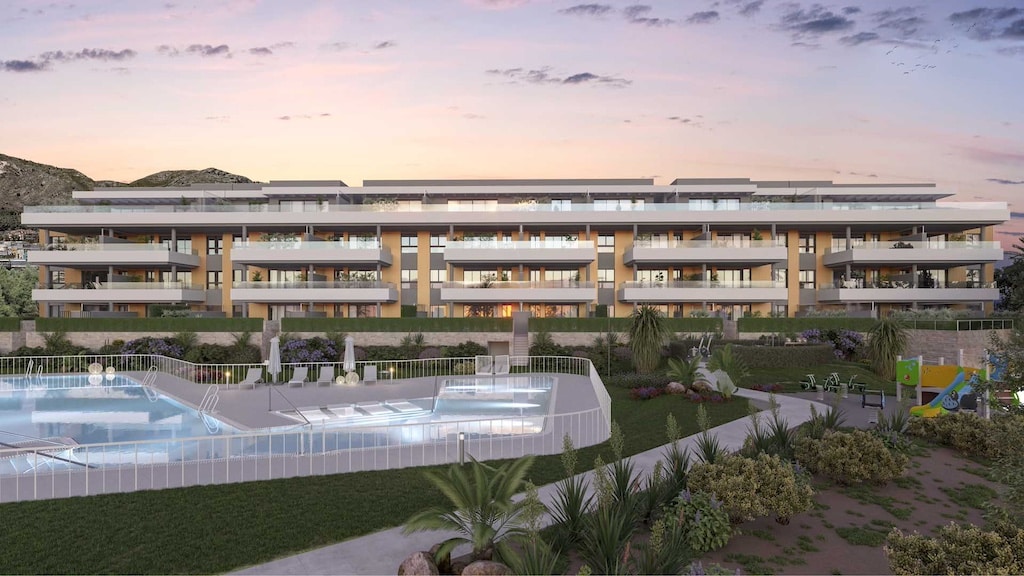 Nieuwbouw Appartement Te koop in Torremolinos in Spanje, gelegen aan de Costa del Sol-Centro
