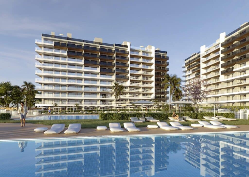 Vooraanzicht van nieuwbouw appartement in Torrevieja in Spanje, gelegen aan de  Costa Blanca-Zuid