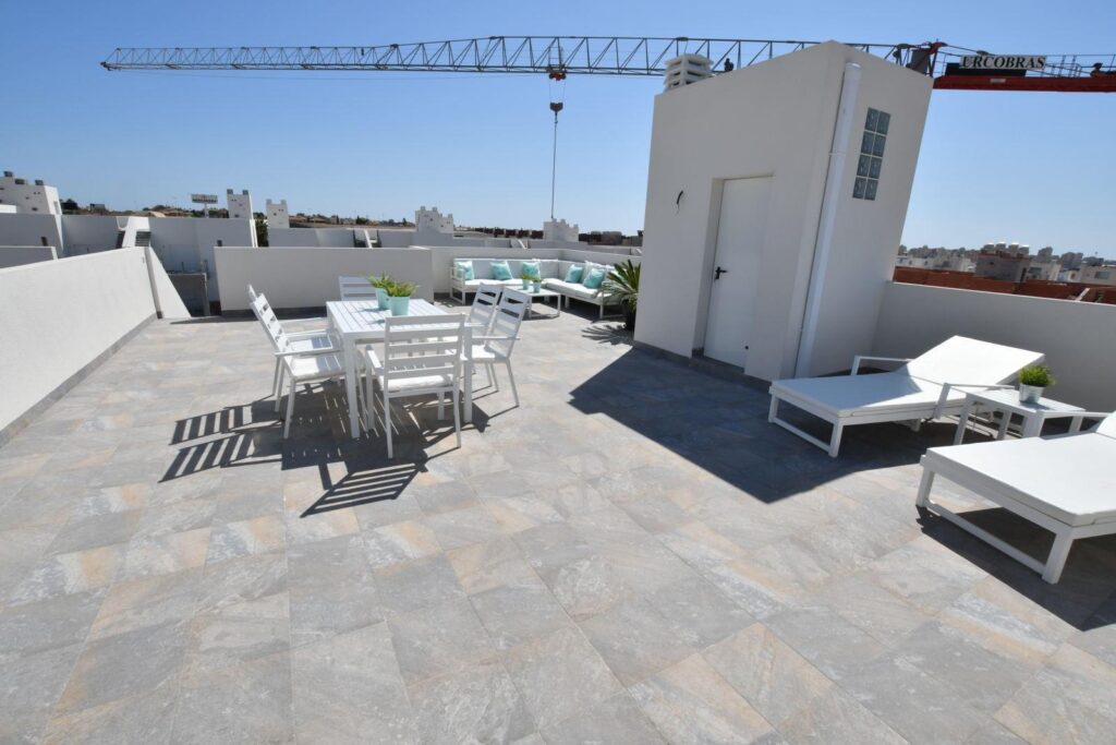 Nieuwbouw Appartement Te koop in San Miguel De Salinas in Spanje, gelegen aan de Costa Blanca-Zuid