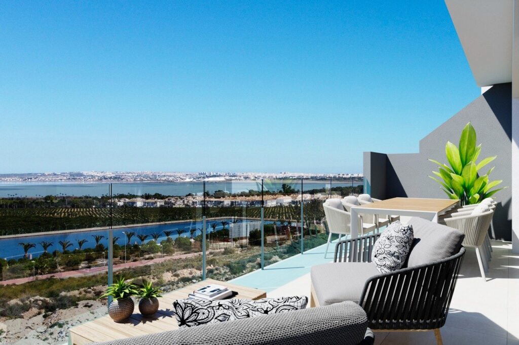 Nieuwbouw Appartement Te koop in Torrevieja in Spanje, gelegen aan de Costa Blanca-Zuid