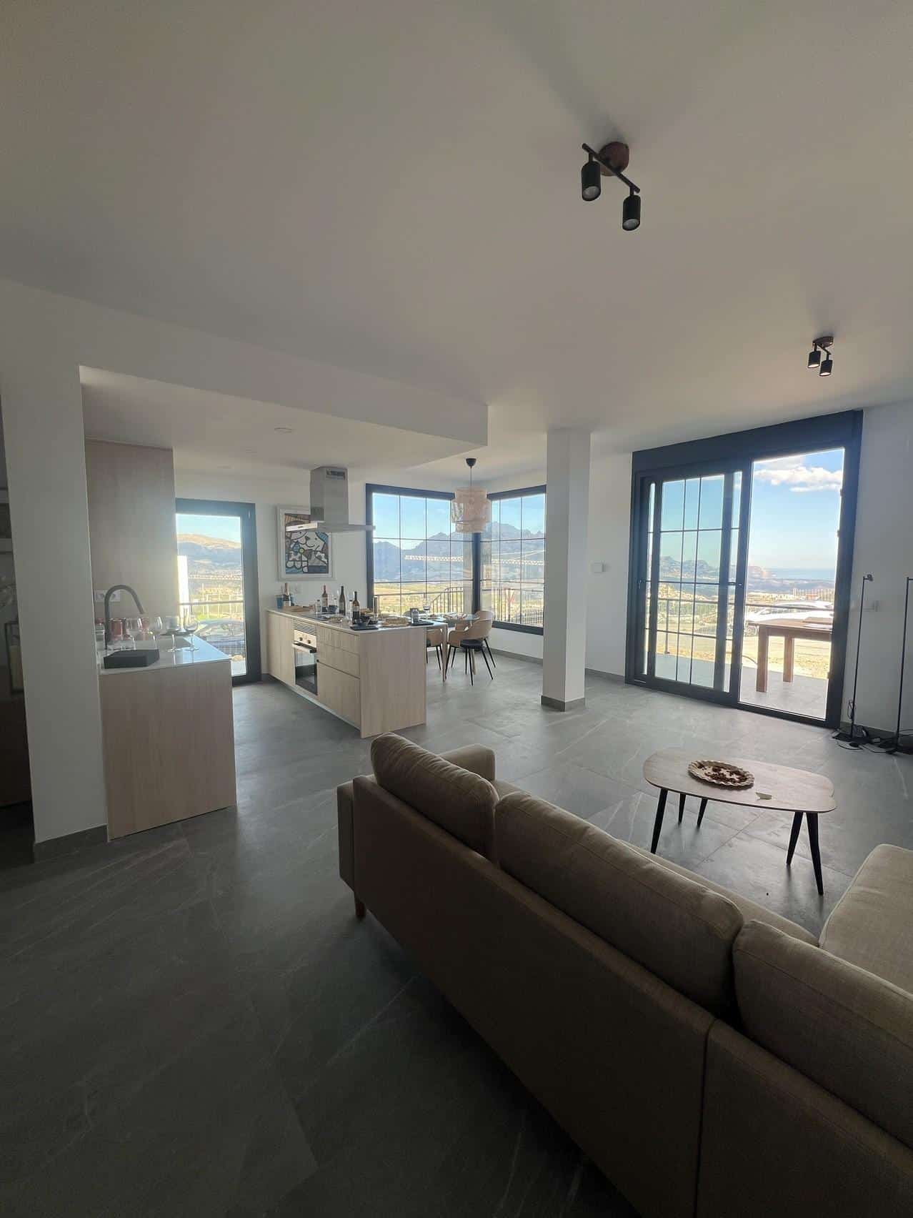 Nieuwbouw Huis Te koop in Polop in Spanje, gelegen aan de Costa Blanca-Noord