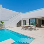 Terras en zwembad van in Los Alcazares in Spanje, gelegen aan de  Costa Cálida