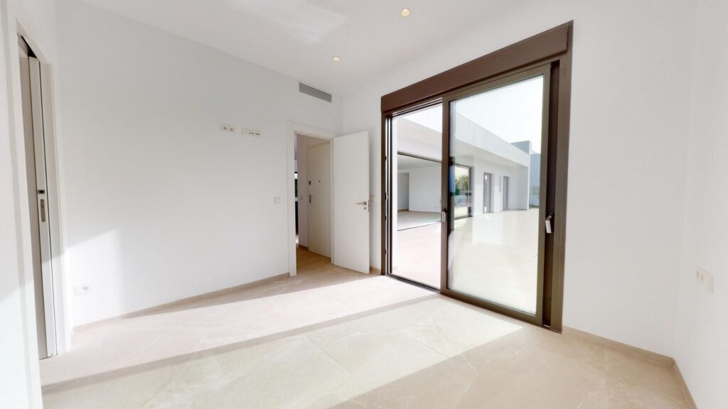 Nieuwbouw Villa Te koop in Los Alcazares in Spanje, gelegen aan de Costa Cálida