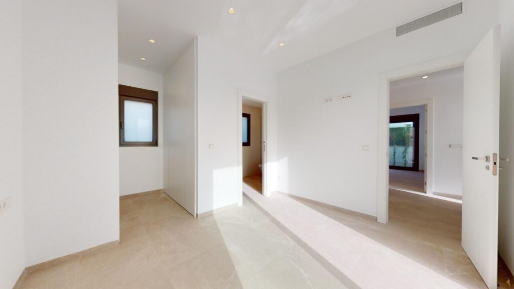 Nieuwbouw Villa Te koop in Los Alcazares in Spanje, gelegen aan de Costa Cálida