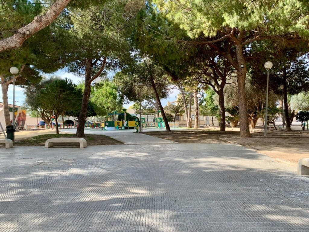 Nieuwbouw Villa Te koop in Los Alcazares in Spanje, gelegen aan de Costa Cálida
