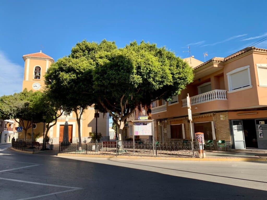 Nieuwbouw Villa Te koop in Los Alcazares in Spanje, gelegen aan de Costa Cálida
